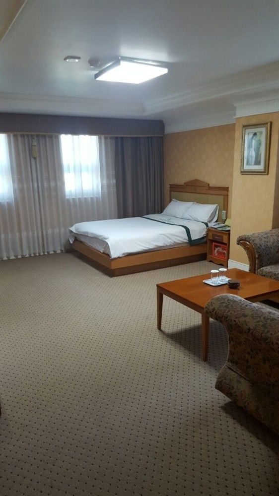 Gwangju Empire Hotel Gwangju Metropolitan City Zewnętrze zdjęcie